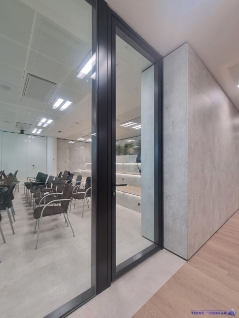 Mamparas de oficina - mamparas-de-oficina-43-puertas-vertebria